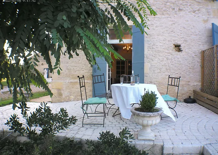 De Charme Dans Les Vignes * Massugas